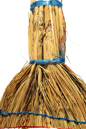 Хозяйственный инвентарь: Веник сорго 5-ти прошивной