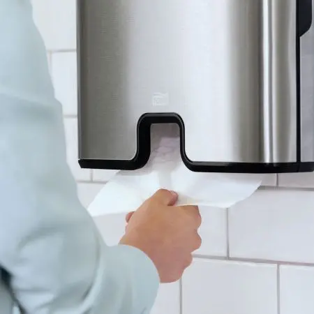 Tork: Диспенсер H2 Aluminium Multifold для полотенец в пачках металл